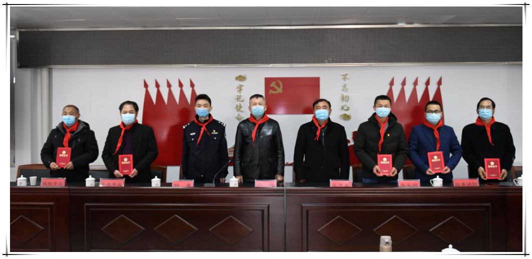 必博集团参加“大手拉小手”公益捐赠活动